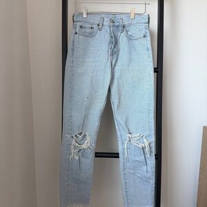 Levi’s Wedgie Jeans Light Wash Distressed Size 26
